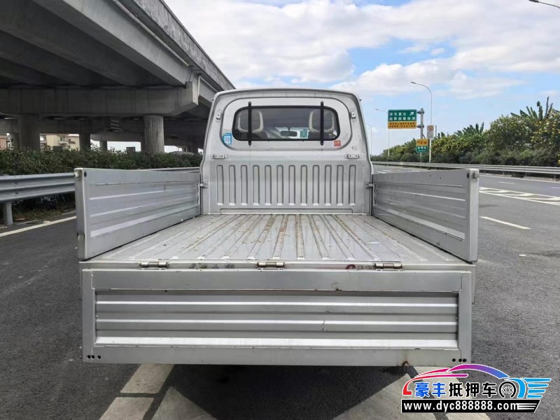 19年东风小康C32轿车抵押车出售