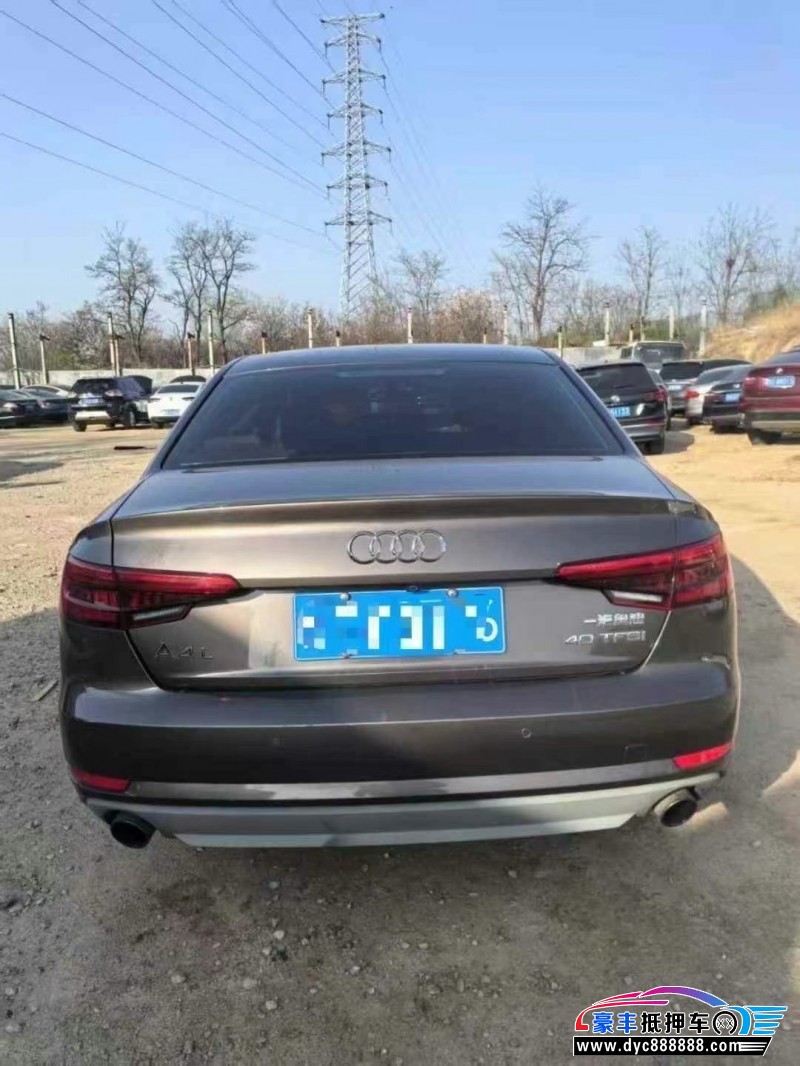 17年奥迪A4L轿车抵押车出售