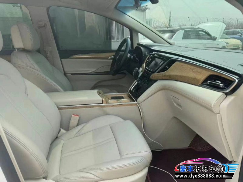 18年别克GL8MPV抵押车出售