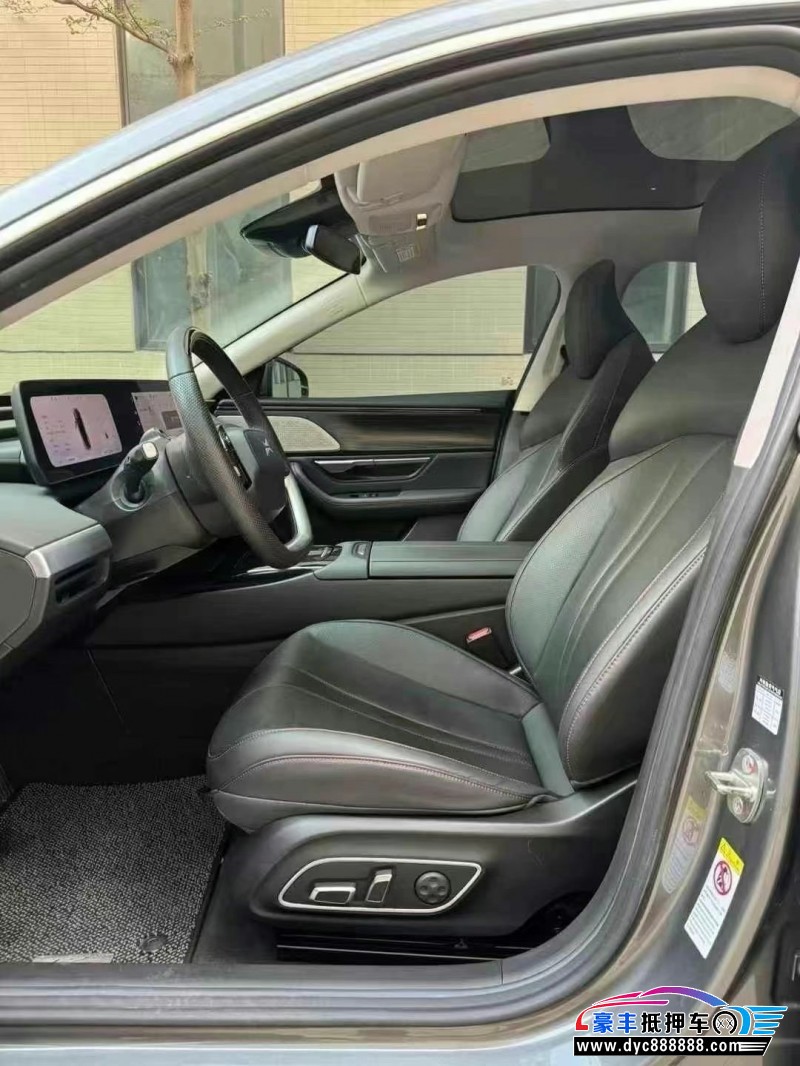 22年小鹏汽车P7轿车抵押车出售