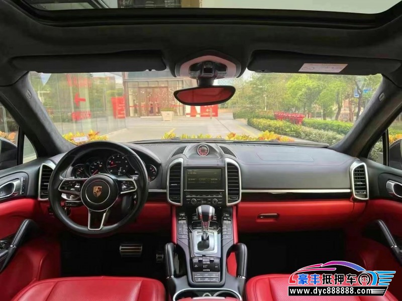 15年保时捷卡宴轿车抵押车出售