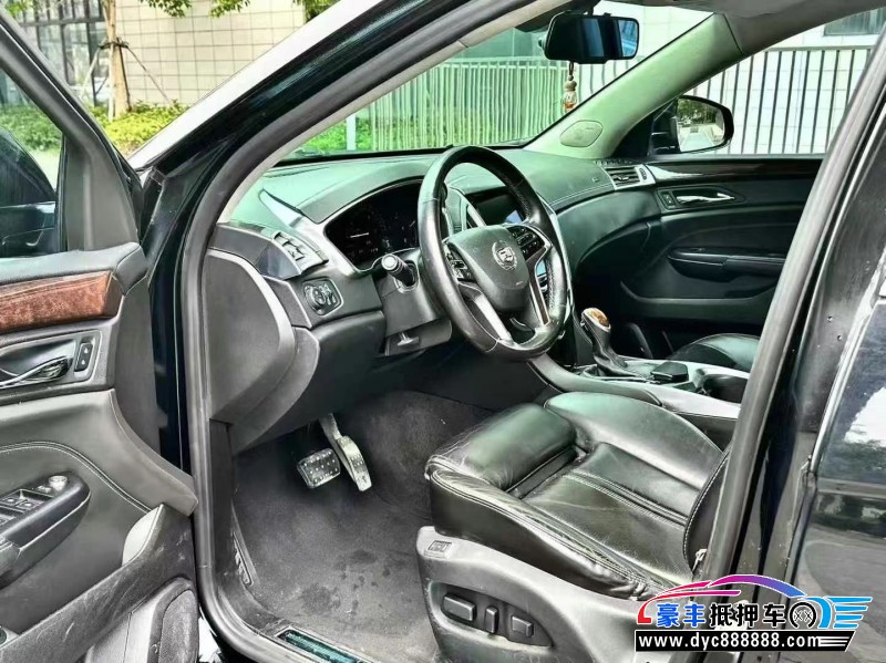 15年凯迪拉克SRX轿车抵押车出售