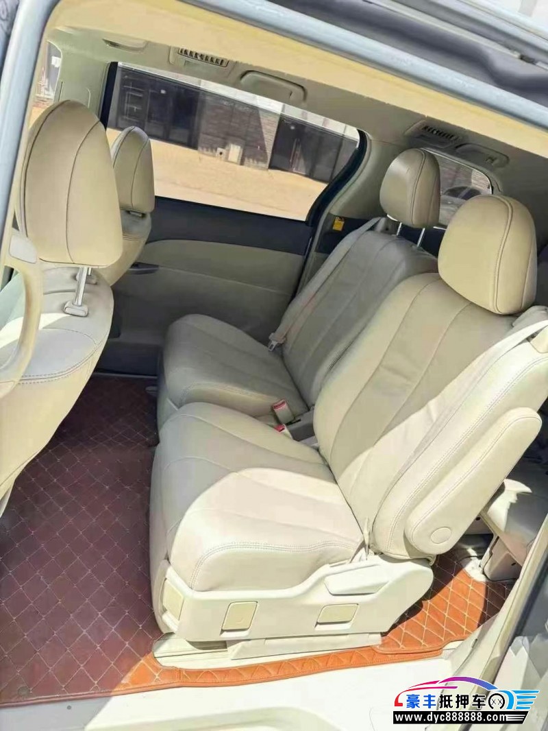 08年丰田普瑞维亚MPV抵押车出售