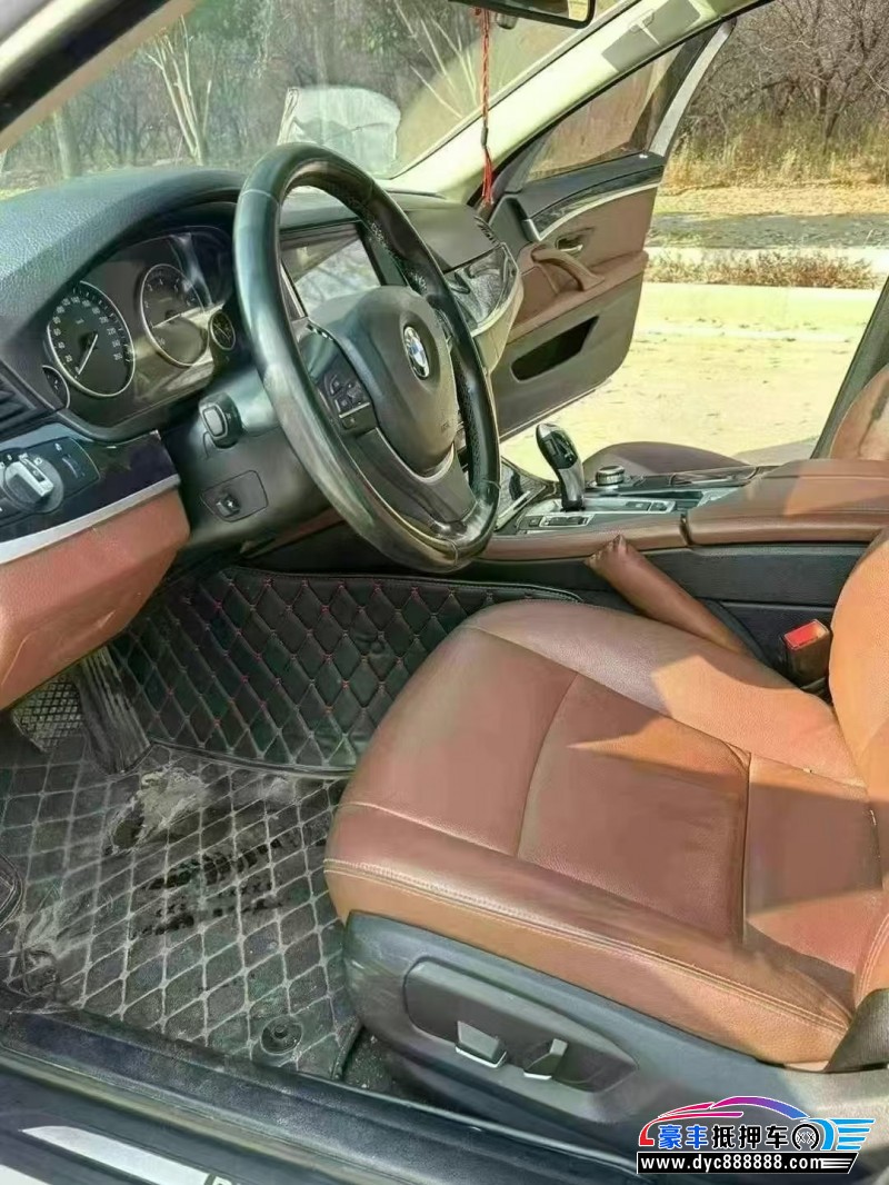 17年宝马5系轿车抵押车出售