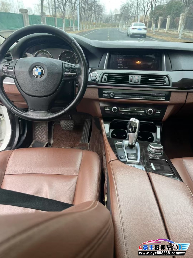 15年宝马5系轿车抵押车出售