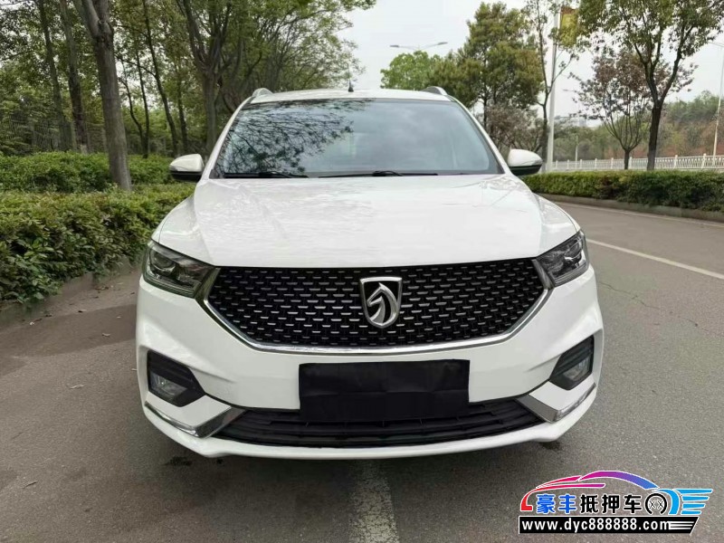 20年宝骏宝骏360轿车抵押车出售