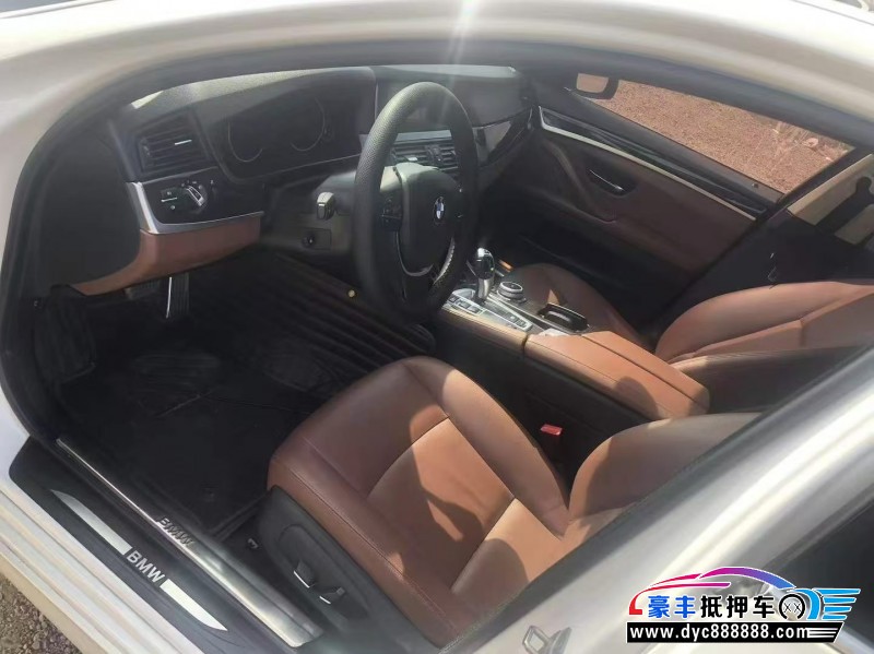 17年宝马5系轿车抵押车出售