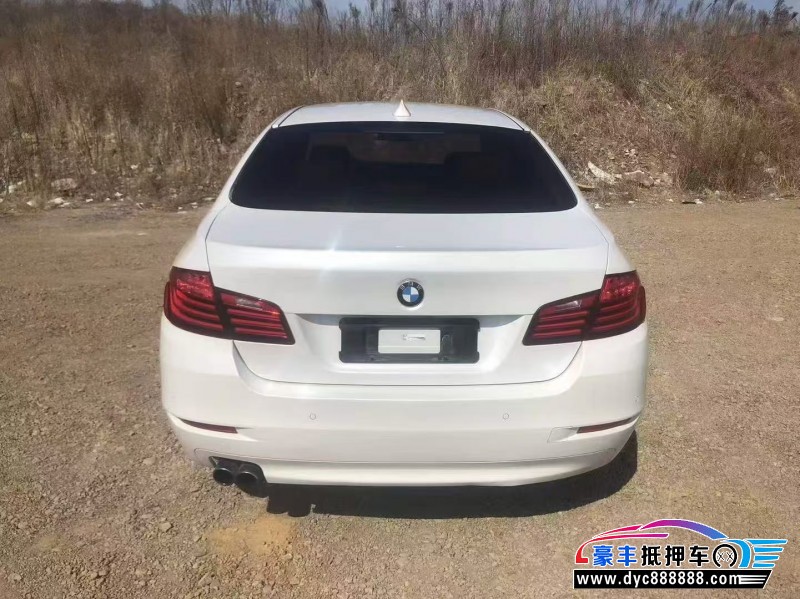 17年宝马5系轿车抵押车出售