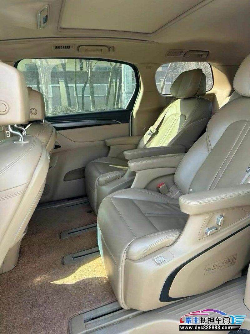 21年别克GL8轿车抵押车出售