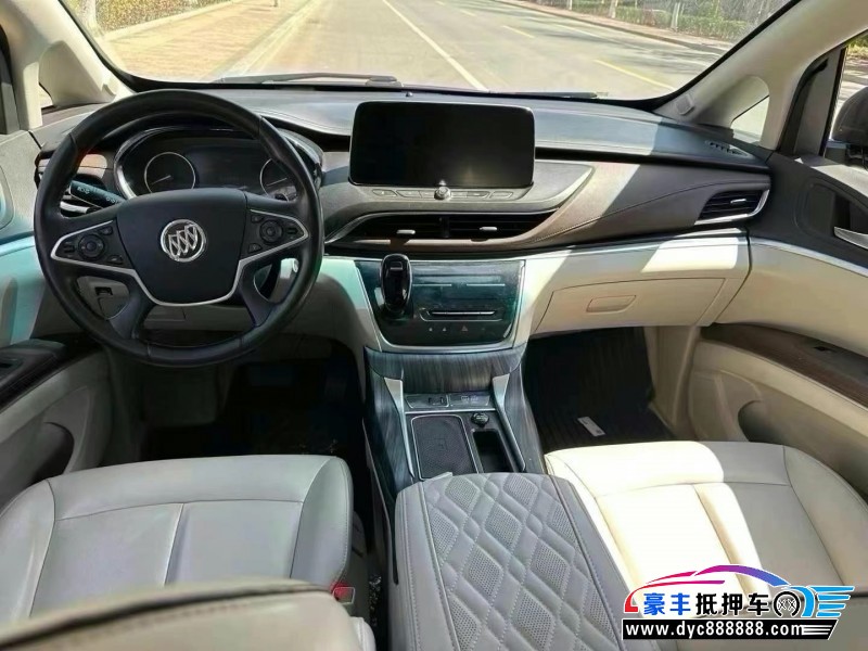 21年别克GL8轿车抵押车出售