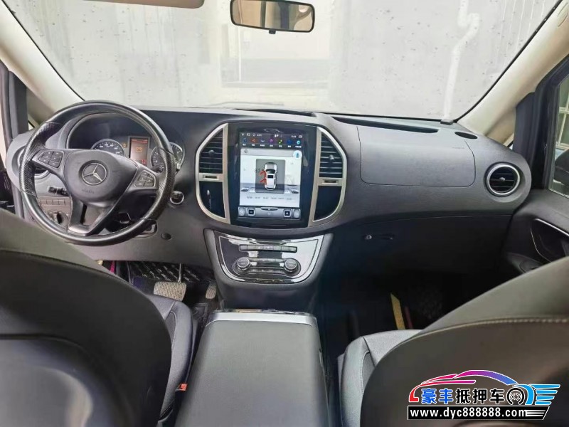 20年奔驰威霆轿车抵押车出售