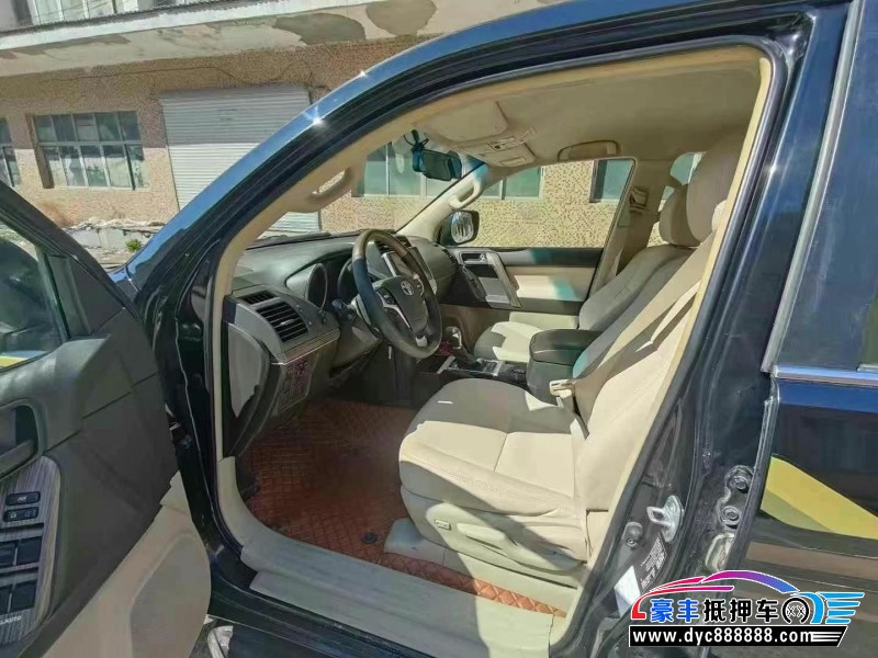 12年丰田普拉多（霸道）轿车抵押车出售