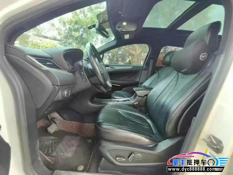 20年林肯MKC轿车抵押车出售