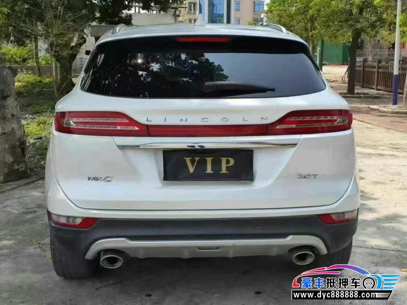 20年林肯MKC轿车抵押车出售