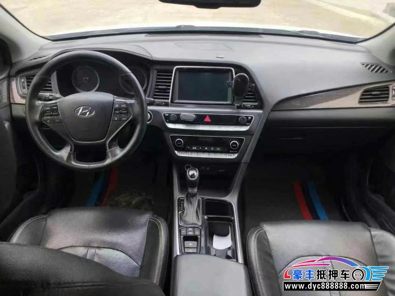 20年现代索纳塔九轿车抵押车出售