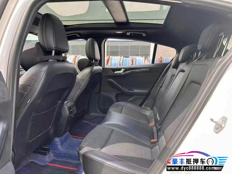 21年福特福克斯轿车抵押车出售