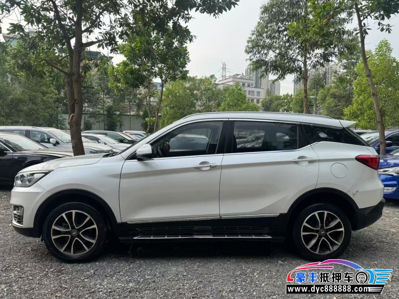 18年汉腾汽车X5轿车抵押车出售