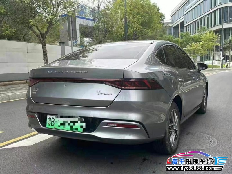 23年比亚迪秦轿车抵押车出售