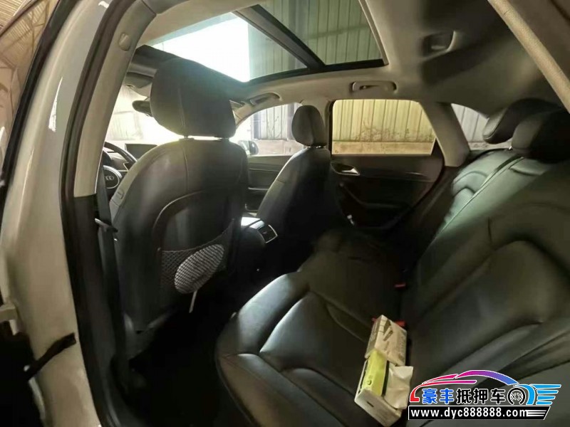 13年奥迪Q3轿车抵押车出售