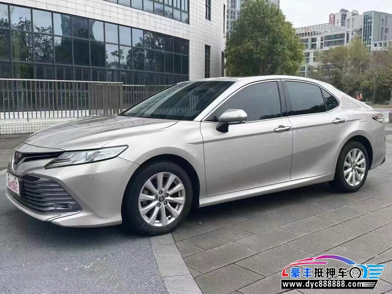 19年丰田凯美瑞轿车抵押车出售