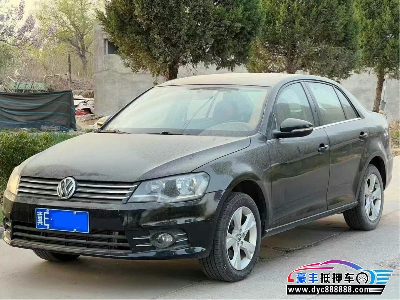 14年大众宝来轿车抵押车出售