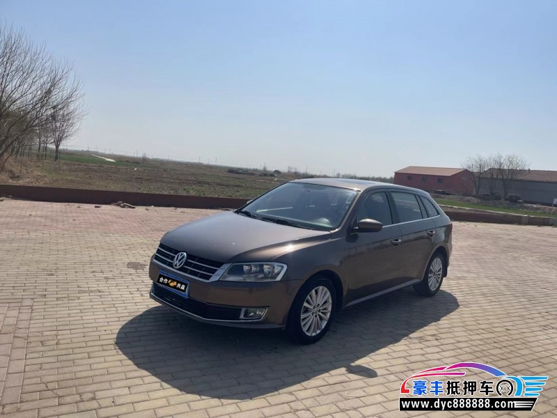 14年大众朗行轿车抵押车出售