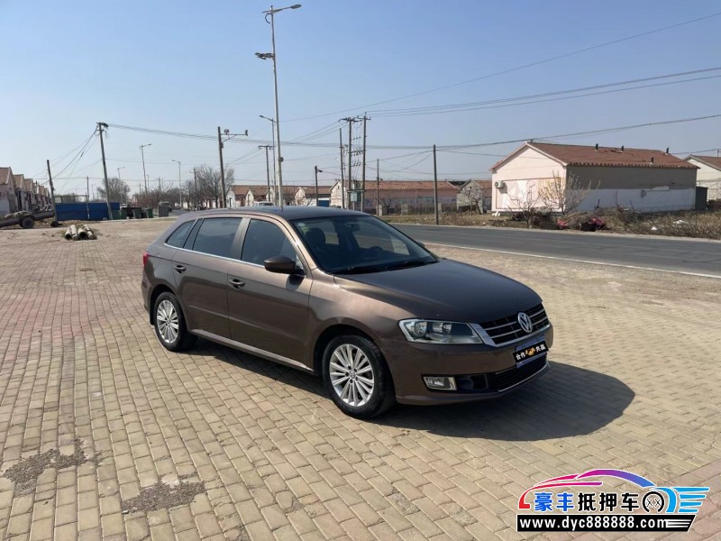 14年大众朗行轿车抵押车出售