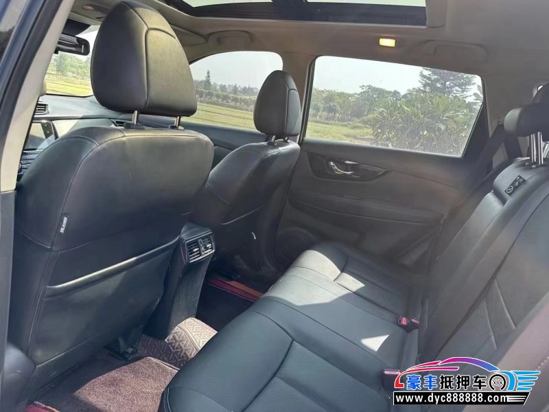 21年日产奇骏轿车抵押车出售