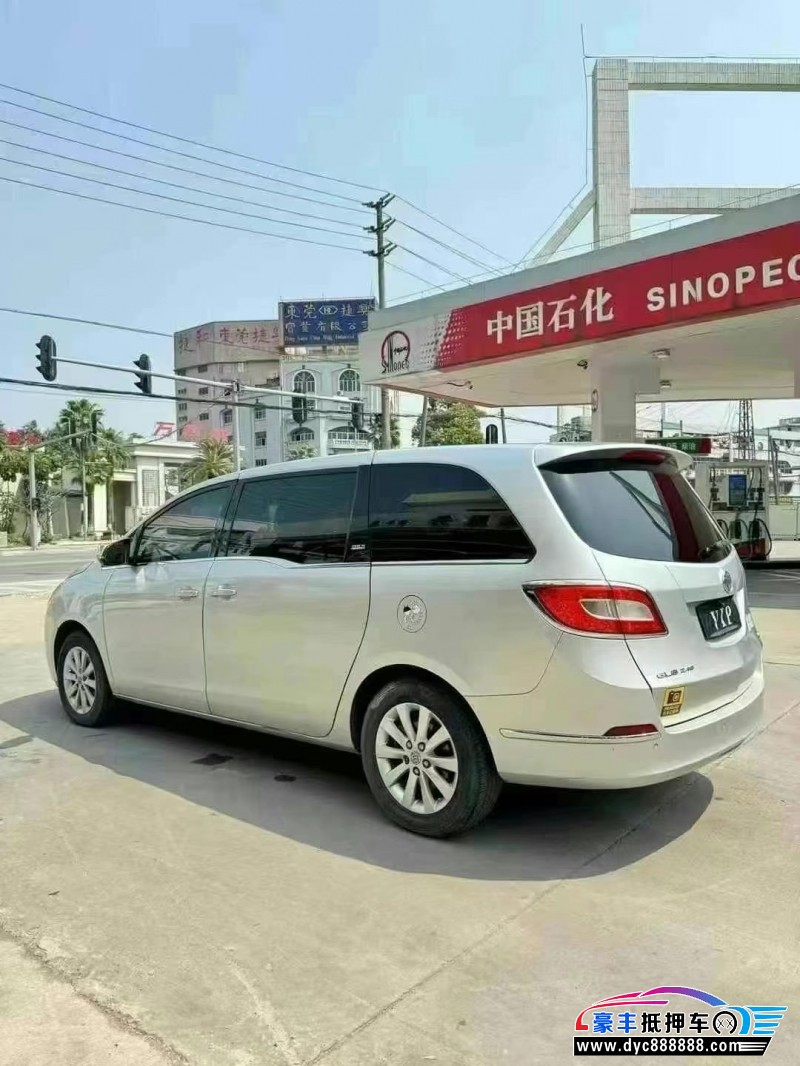 14年别克GL8轿车抵押车出售