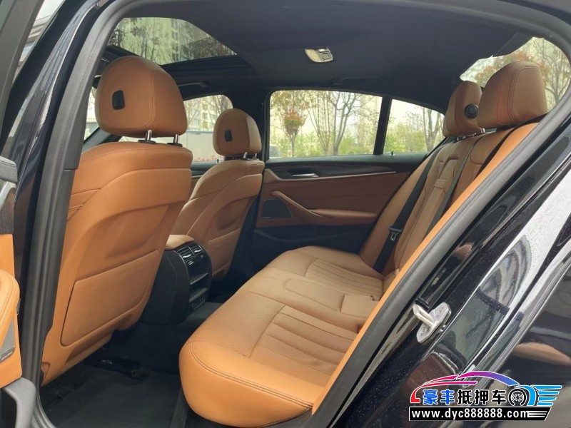 22年宝马5系轿车抵押车出售