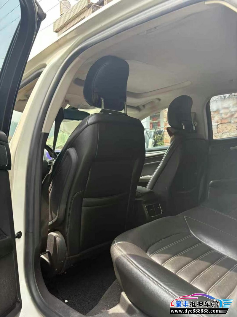 15年福特蒙迪欧轿车抵押车出售