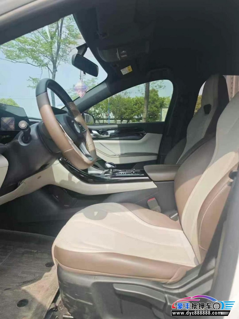 24年比亚迪秦轿车抵押车出售