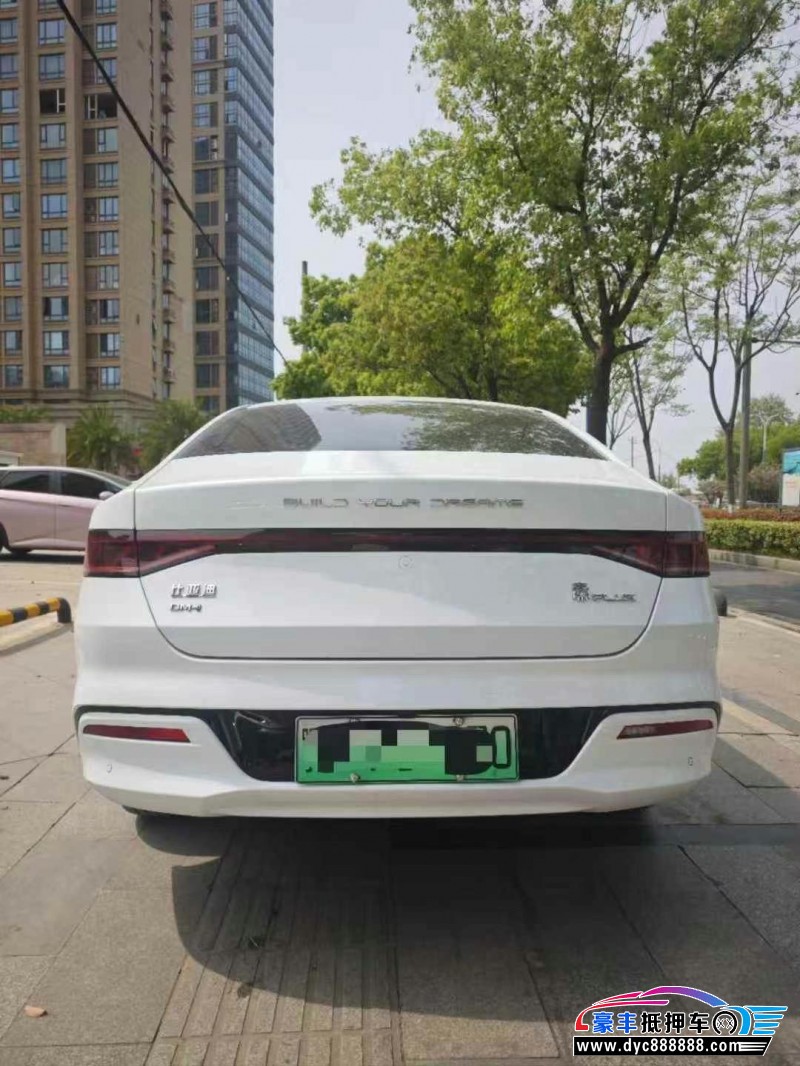 24年比亚迪秦轿车抵押车出售