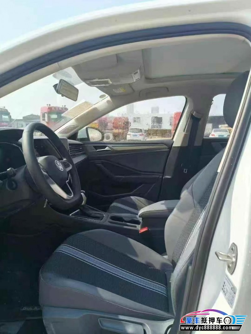 24年大众速腾轿车抵押车出售