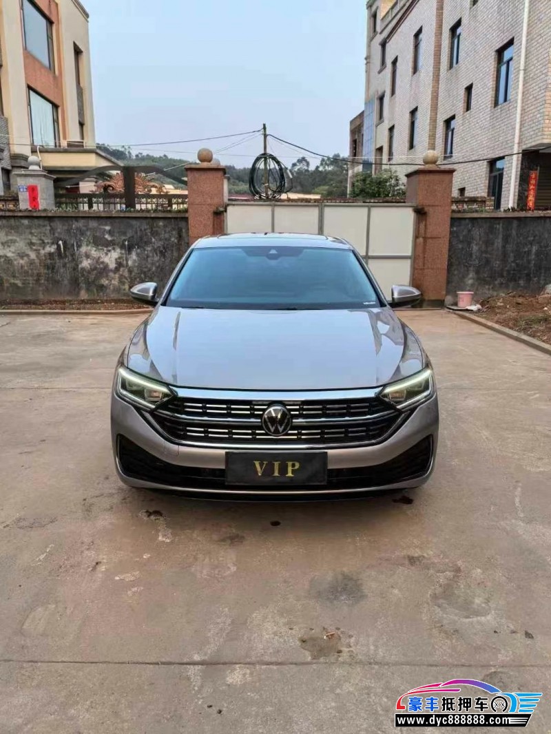 24年大众速腾轿车抵押车出售