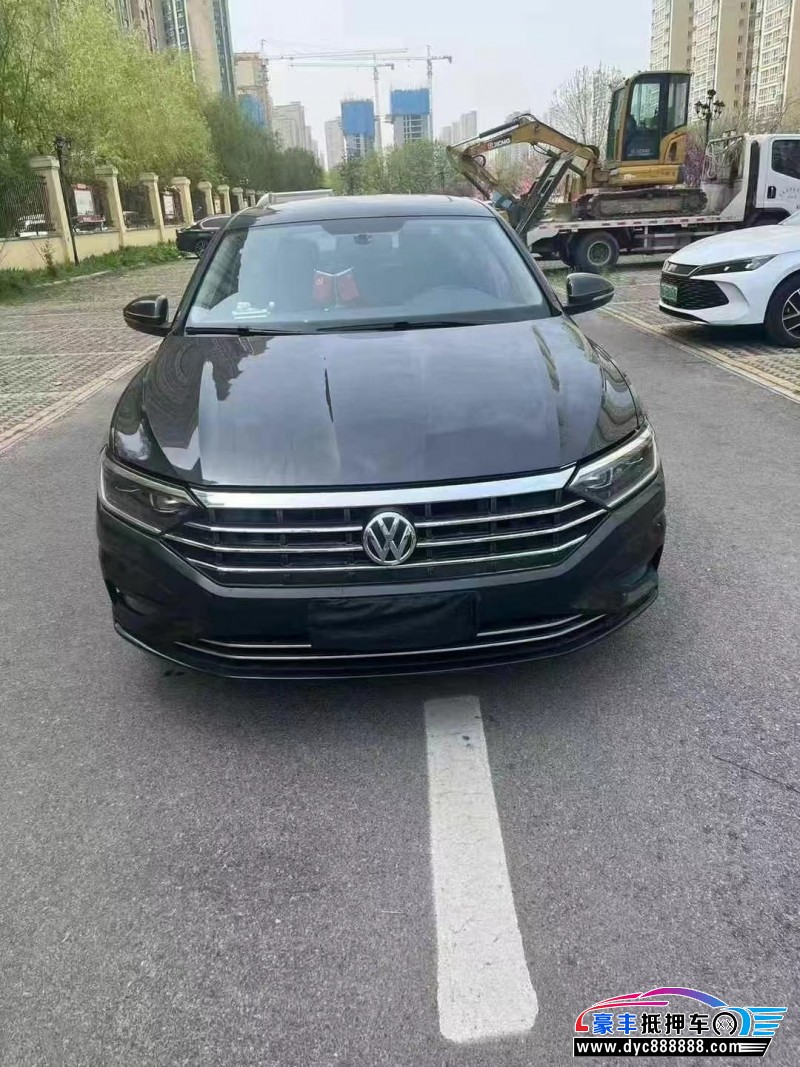 22年大众速腾轿车抵押车出售