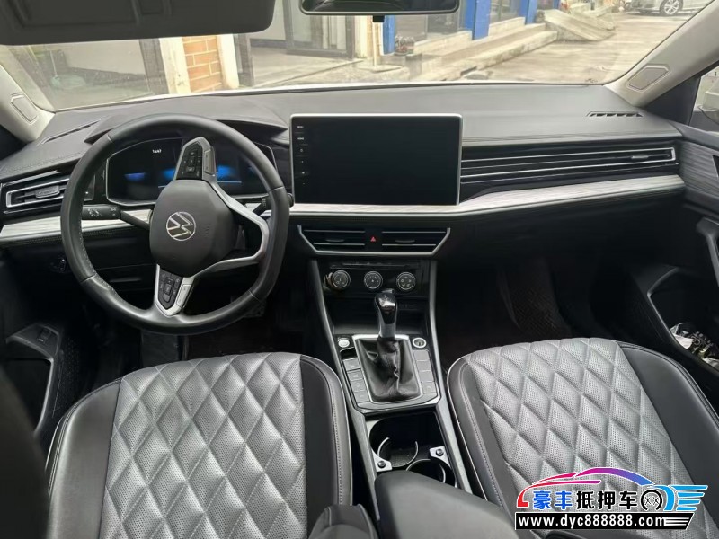 22年大众速腾轿车抵押车出售