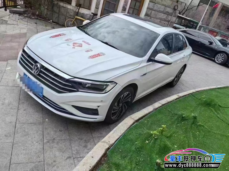 22年大众速腾轿车抵押车出售