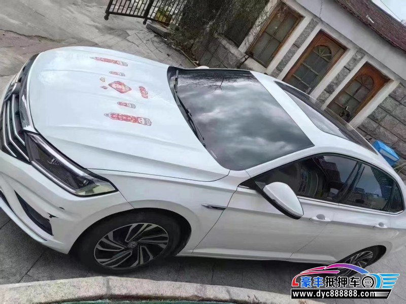 22年大众速腾轿车抵押车出售