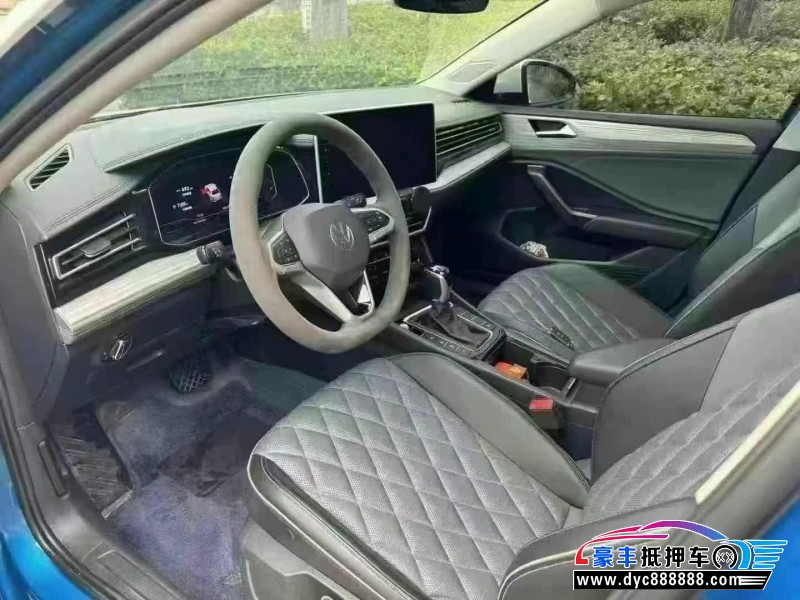 22年大众速腾轿车抵押车出售