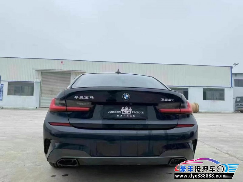 22年宝马3系轿车抵押车出售