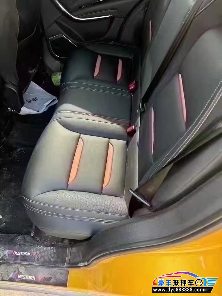 19年奔腾T77轿车抵押车出售