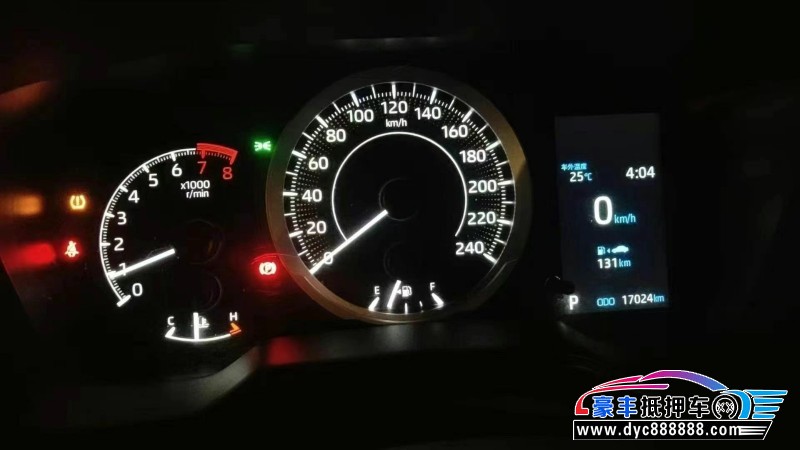 22年丰田雷凌轿车抵押车出售