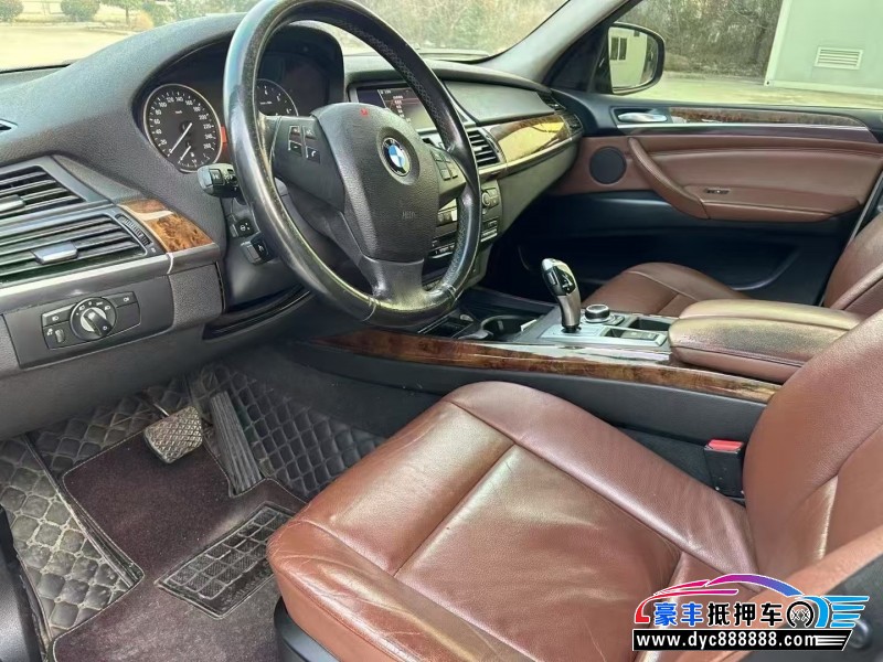 14年宝马X5轿车抵押车出售