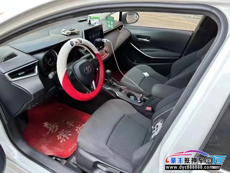 23年丰田凌尚轿车抵押车出售