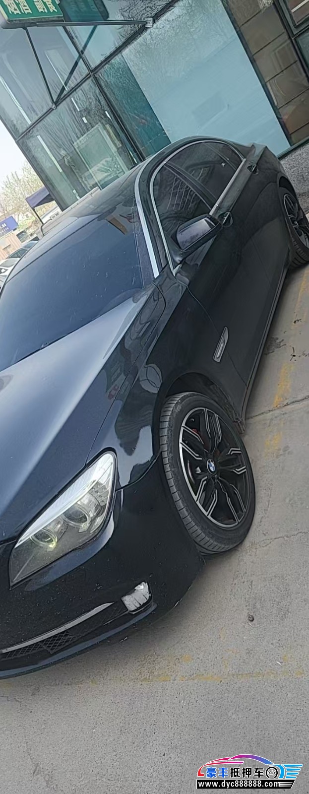 12年宝马3系轿车抵押车出售