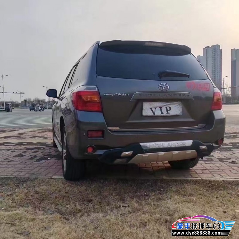 12年丰田汉兰达轿车抵押车出售