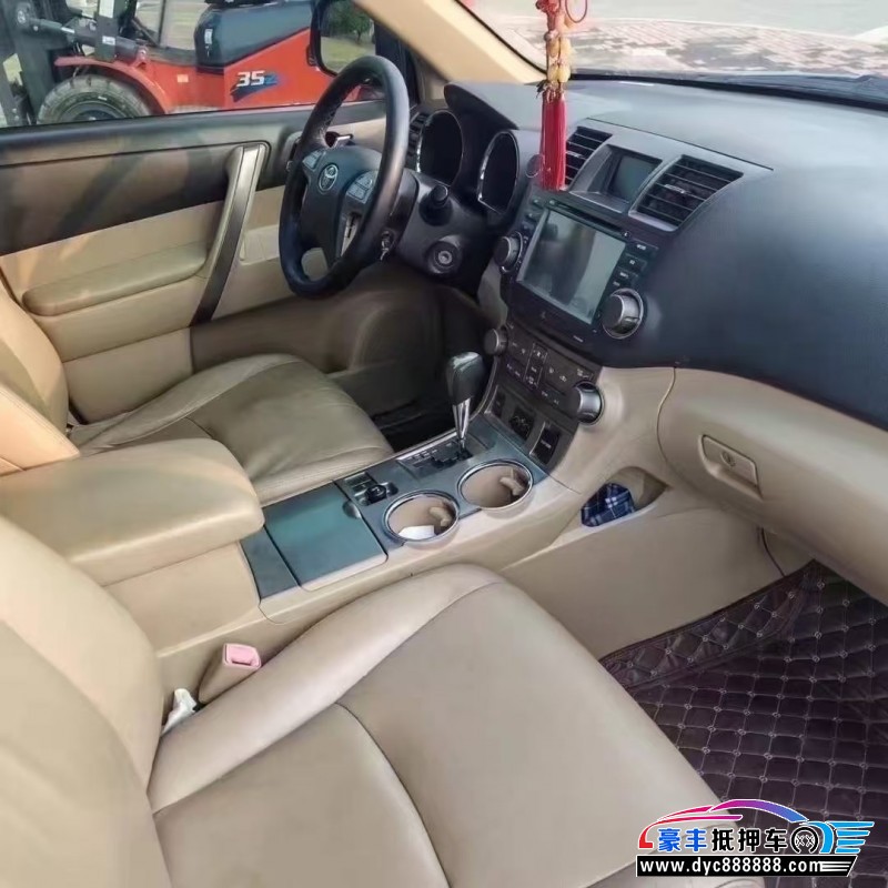 12年丰田汉兰达轿车抵押车出售