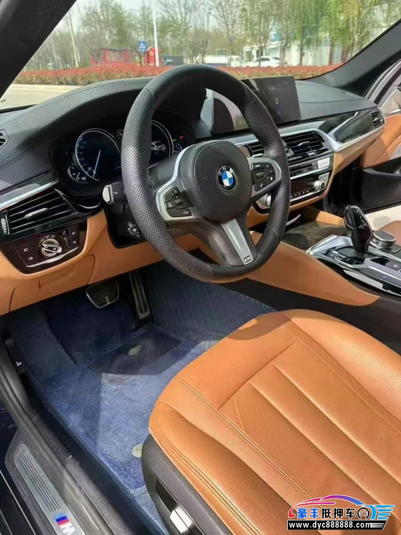 18年宝马5系轿车抵押车出售