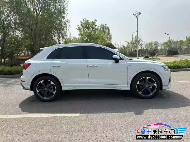 23年奥迪Q3轿车抵押车出售